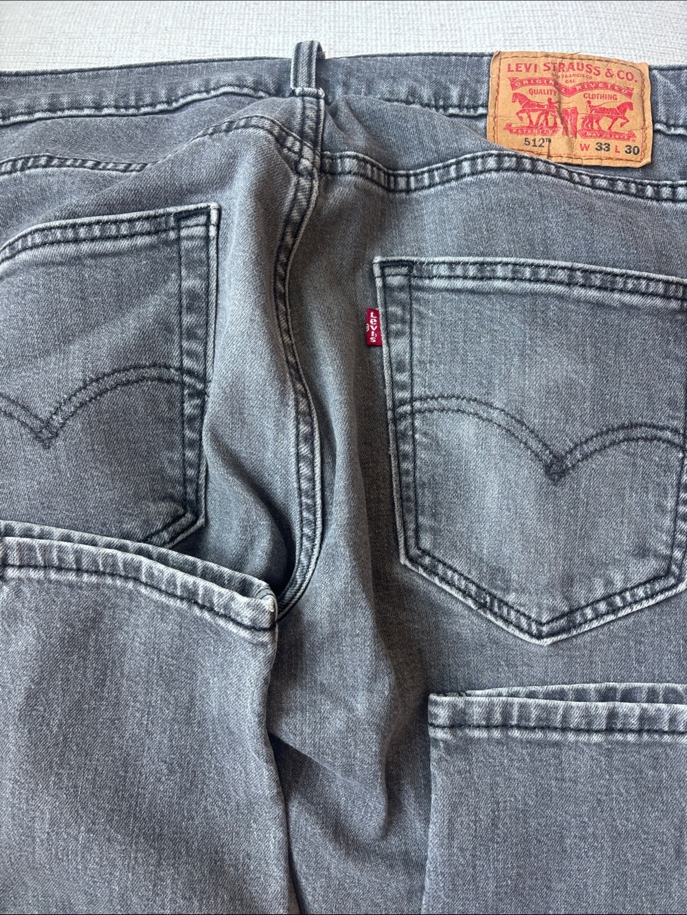 Levi's Men's Jeans in Faded Gray